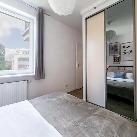Apartamento Concierge Wola Zawiszy *