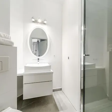 Concierge Wola Zawiszy Varsóvia